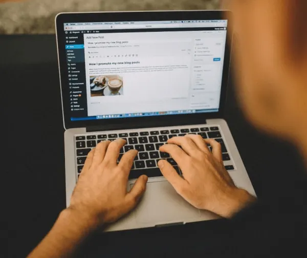 Laptop